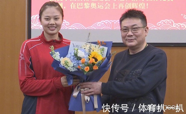 女排|中国女排训练营名单确定!16日报到!龚翔宇赞师恩,蔡斌强调2点