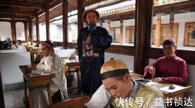 状元$清朝状元的试卷公诸于世,看到上面的字迹,网友:这也太漂亮了