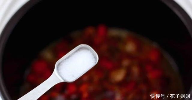 3道电饭煲版懒人焖饭,饭菜一锅出,满嘴喷香,美味省心~!