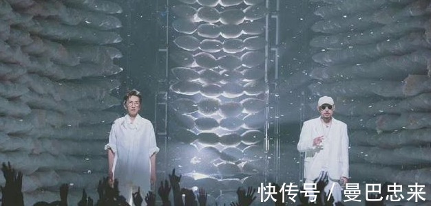 《披荆斩棘》淘汰4人，3人发小作文，黄征字最多，信息量也最大