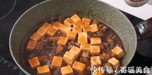豆腐|秒杀餐馆的好方子!上锅一焖香绝了,软糯超下饭!