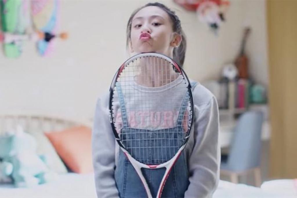 年龄|女孩“初潮”后就不长个了？初潮晚于这个年龄，基本是“大长腿”