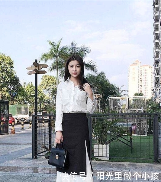 逛街|街拍,穿高跟鞋逛街的美女,又尖又细的鞋跟带来十足的魅力