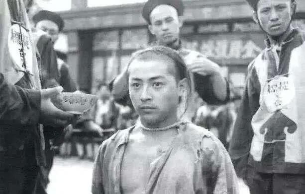 行刑|谭嗣同行刑前，妻子哭喊：我想为你生个孩子！他的回答可谓真君子