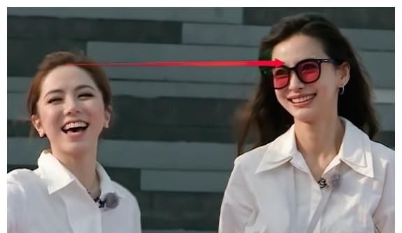 157cm的鄧紫棋才是“尺子”，跟168cm的baby站在一起，誰撒謊了？