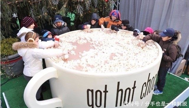 巨无霸|世界各地的巨无霸美食让人傻眼,日本的这个美食到底要怎么吃?