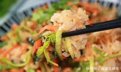 芝麻酱|天气是越来越热了，5分钟拌好，清爽开胃，全家抢着吃