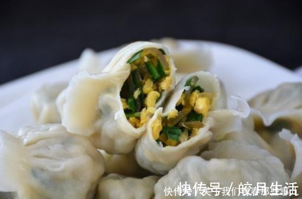 调韭菜馅,直接拌馅是大忌!多做1步,保证韭菜鲜嫩翠绿,不出水
