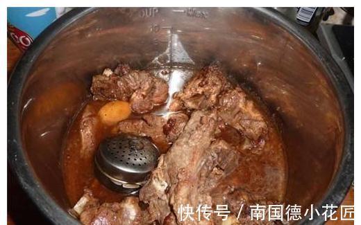 汁水|此菜肉嫩多汁，越嚼越香，慢炖下就吃，有妈妈的味道，美味