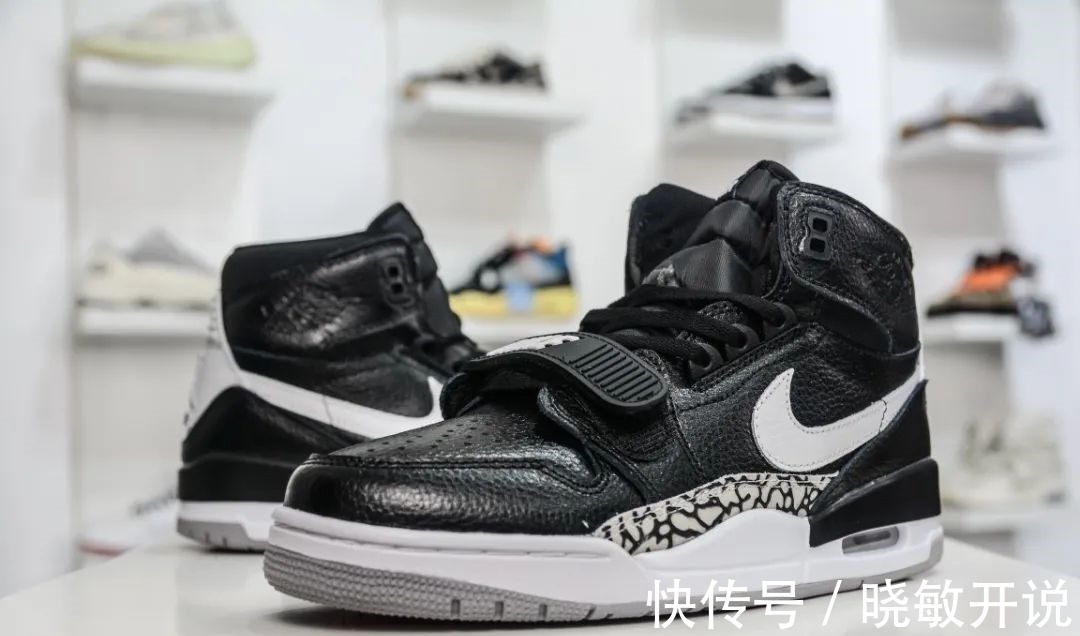 上脚 设计新颖,Air JordanLegacy 黑白经典配色,潮人上脚款!