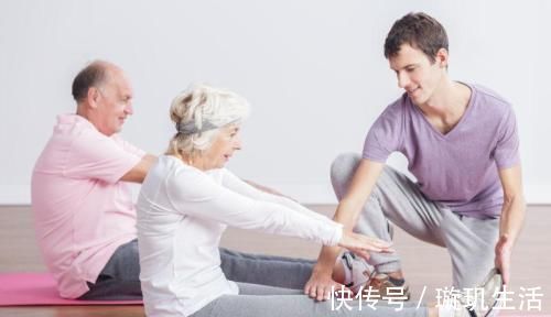 男女|睡前“松三处”,远离失眠、多梦,睡的香!不管男女都可以来试试