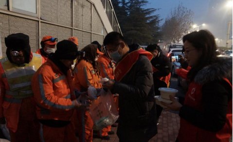 青年|济南市直机关青年“泉心全意”志愿团开展暖冬行动