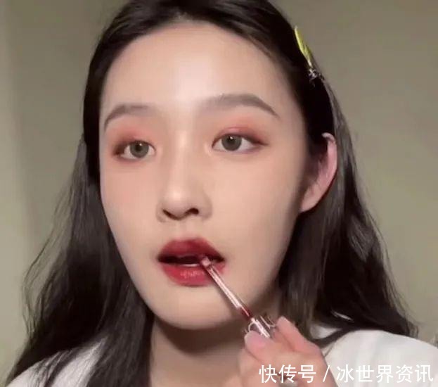 红色|热红酒不仅要喝,还要画在脸上