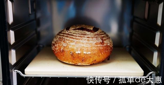 高纤|甜面包吃腻了,试试这款无油无糖的高纤面包吧!外脆内软越嚼越香