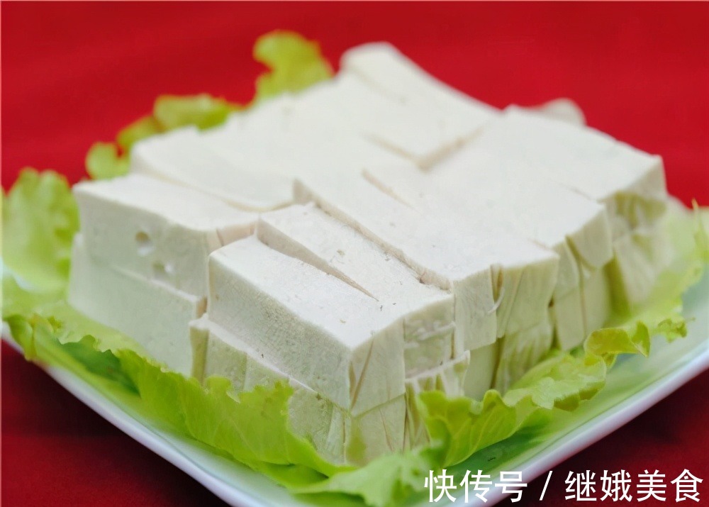 延缓衰老|女人害怕衰老太快,常吃3种食物,排毒养颜,延缓衰老,养护皮肤