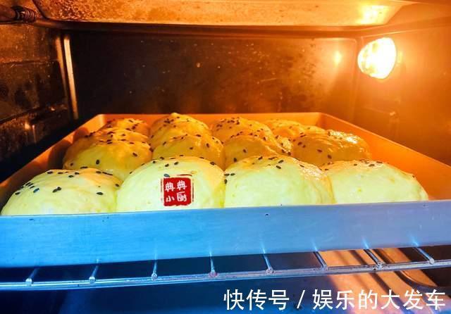黄油|金灿灿,软绵绵的南瓜面包,再也不用担心小朋友不爱吃南瓜了