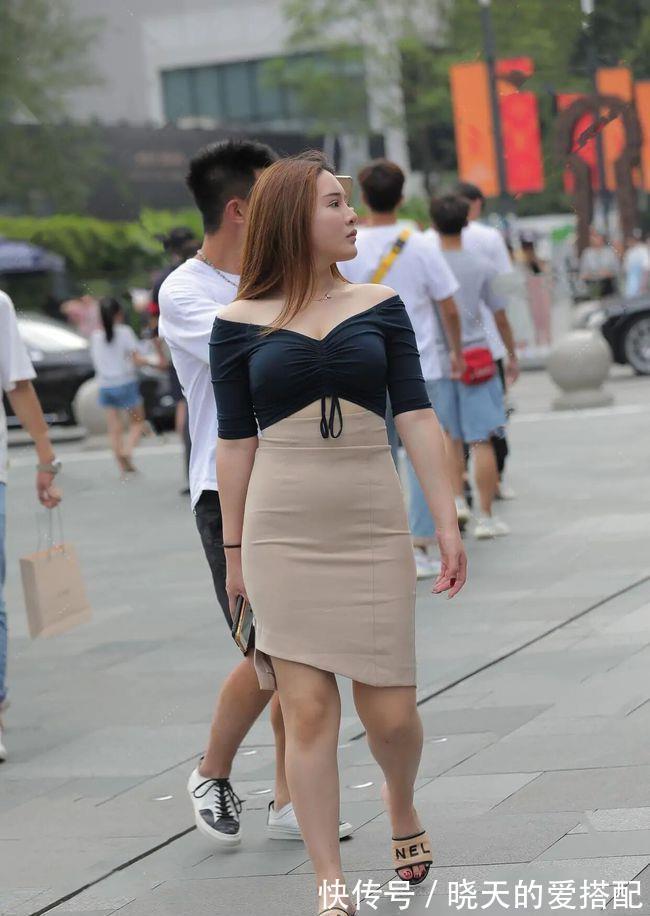 半身裙|身材“发福”该怎么穿？很忌讳两种穿搭，就怕赔了夫人又折兵！