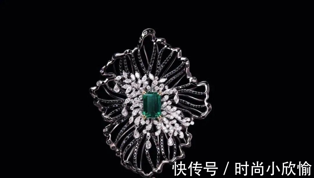 切工|看过了这些珠宝,我才读懂了祖母绿的“年轻范”!