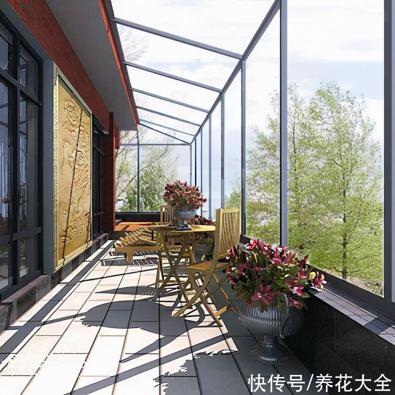 高空抛物|新楼盘开盘，一楼的小院和顶楼的天台，让我这养花人犯了难