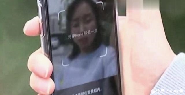 出门|女子新买iphone手机，刚出门就坏了，商家：她很懂手机，试了1个小时