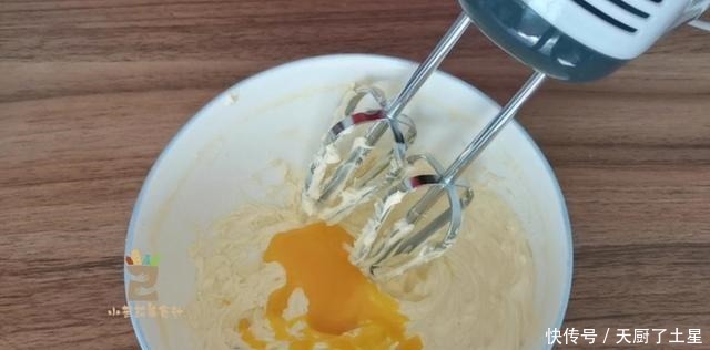 吃红茶的方法不同,加面粉做成红茶糕点,香不腻,酥去渣