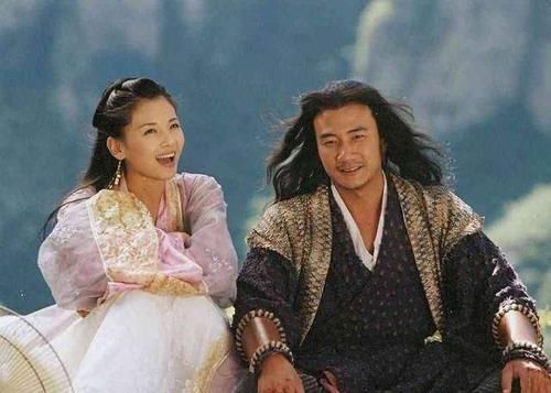 武林中人,都以独闯少林为荣,乔峰鸠摩智都未成功,唯她全身而退