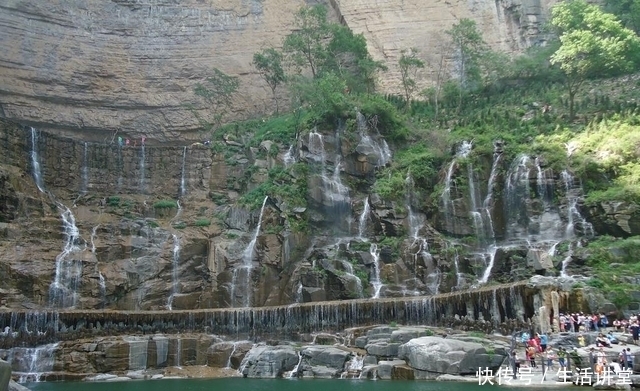 河南新乡5A级景区，青山绿水风景好，适合夏日游