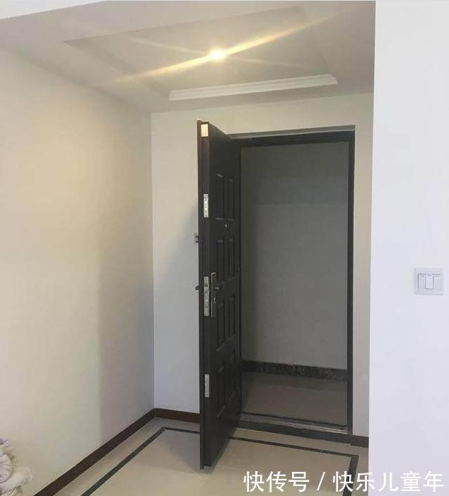 淋浴柜|这就是所谓的精装房,一看就傻掉了!这就是开发商所谓精装房?