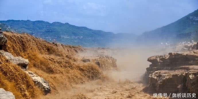 艺术品|黄河岸边有种“普通”的东西,行家一出手,竟会变成神奇艺术品