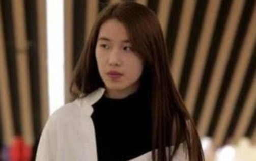 父母|变形记16岁巨婴每天花销过万,吃饭要人喂,现在变化很惊艳