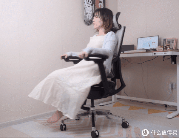 脚托|贴得紧,撑得住,工作一天不再腰酸背痛!达宝利 Ergosmart 精英版人体工学椅分享