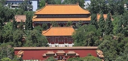 北京城里有一座专门给皇家死人使用的殿,那就是寿皇殿