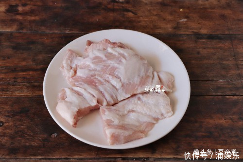 外酥肉嫩入口有味，最好吃的奥尔良小酥肉条，吃一口就停不下来