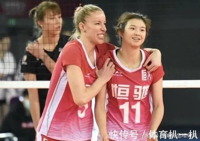 退役|中国女排迎来集体告别:11位国手名将正式宣布退役,1人年仅21岁