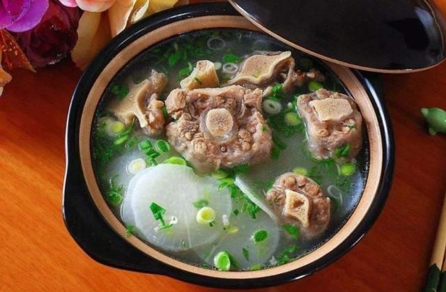 冬天喝排骨汤、鸡汤都不如喝它！味道鲜美，温和滋补，温暖过冬