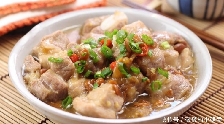 蒸排骨,不要着急上锅蒸,做好2步,排骨蒸好鲜嫩入味,不柴不腥