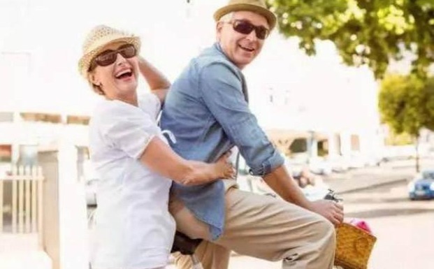 密歇根大学|60岁后有这7个表现的人,更容易活到90岁,看看你能实现几个