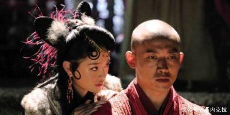 身边|皇帝看上太后身边两尼姑, 召其侍寝遭拒, 结果发现太后惊天秘密！