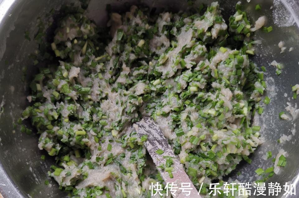 十一假期吃饺子还得这个馅，猪肉牛肉靠边站，用这肉包可太鲜了