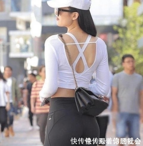 气质 潮流小姐姐亭亭玉立,端庄娴雅,这是女人的标准身材吗