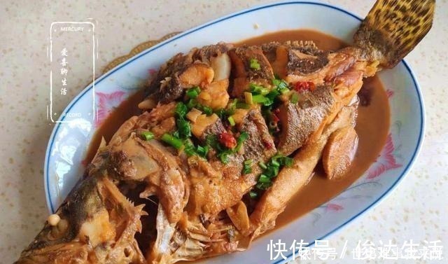 它是“四大淡水名鱼”之一,肉嫩刺少,可与刀鱼媲美,孩子要多吃