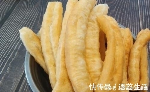 配方|炸油条加酵母是大错特错，用这个配方，包你炸出又香又脆的大油条