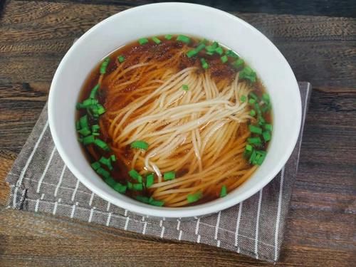 8道面条家常做法，初七给家人做一碗，寓意健康平安，幸福长久