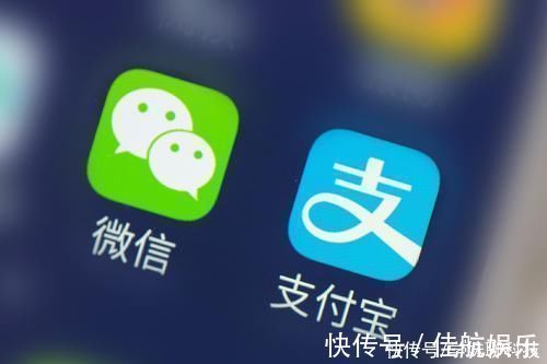 用户|一巨头正式崛起，曾砸30亿对抗微信支付宝，如今已有3亿用户