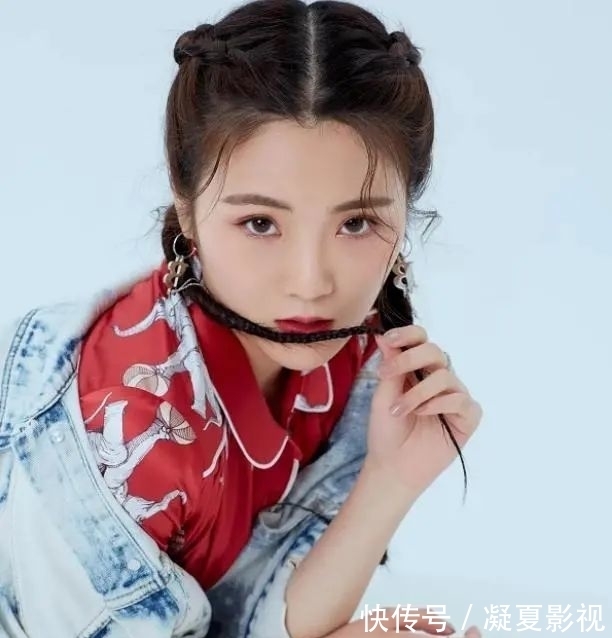 母女|节目中张凯丽与女儿闹翻,24岁张可盈直接崩溃,胡兵连忙安慰