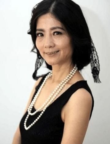 阿姨|非誠勿擾51歲阿姨被34歲小伙牽走，5年過去，現狀令人唏噓