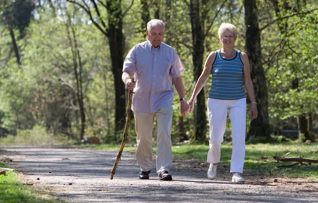 习惯|早上起床后,有3个习惯的人,身体通常比较健康,易长寿