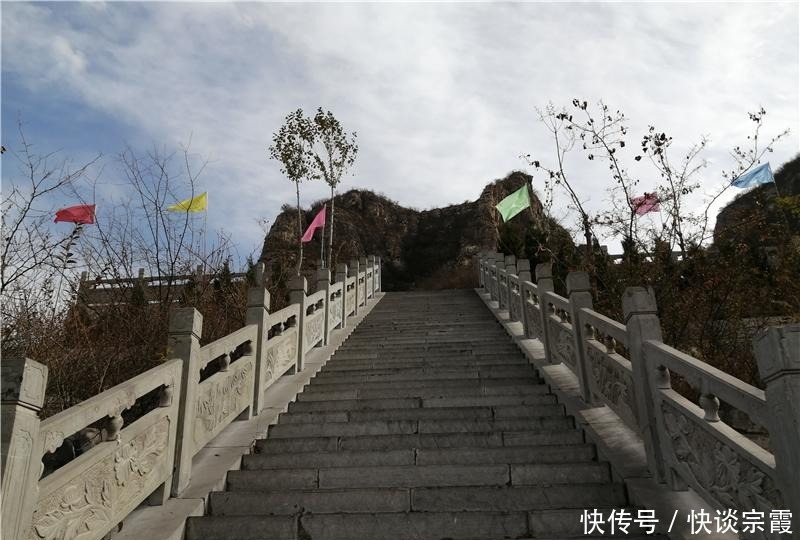 摩崖|摩崖刻经历千年,天下奇绝娲皇宫,独具魅力的山水画