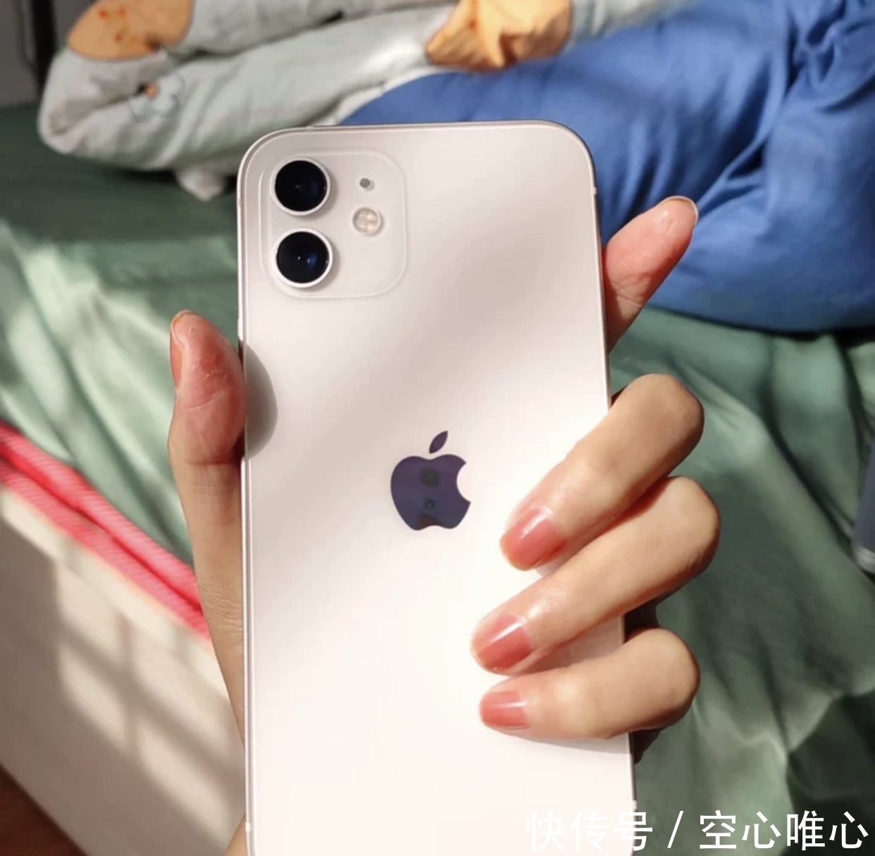 电池容量|重回4899元,轻薄机身+A14芯片+128GB,性能出色,一机流畅用三年