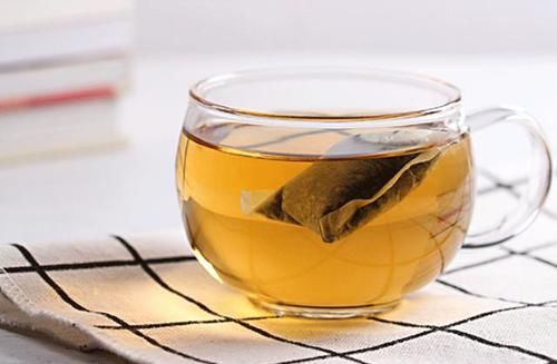 越来越重|湿气在,百病生,湿气重的人,4种食物要少吃,4个行为让湿气越来越重